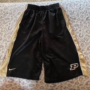 Purdue Boys Basketball Shorts Boys Size Large.